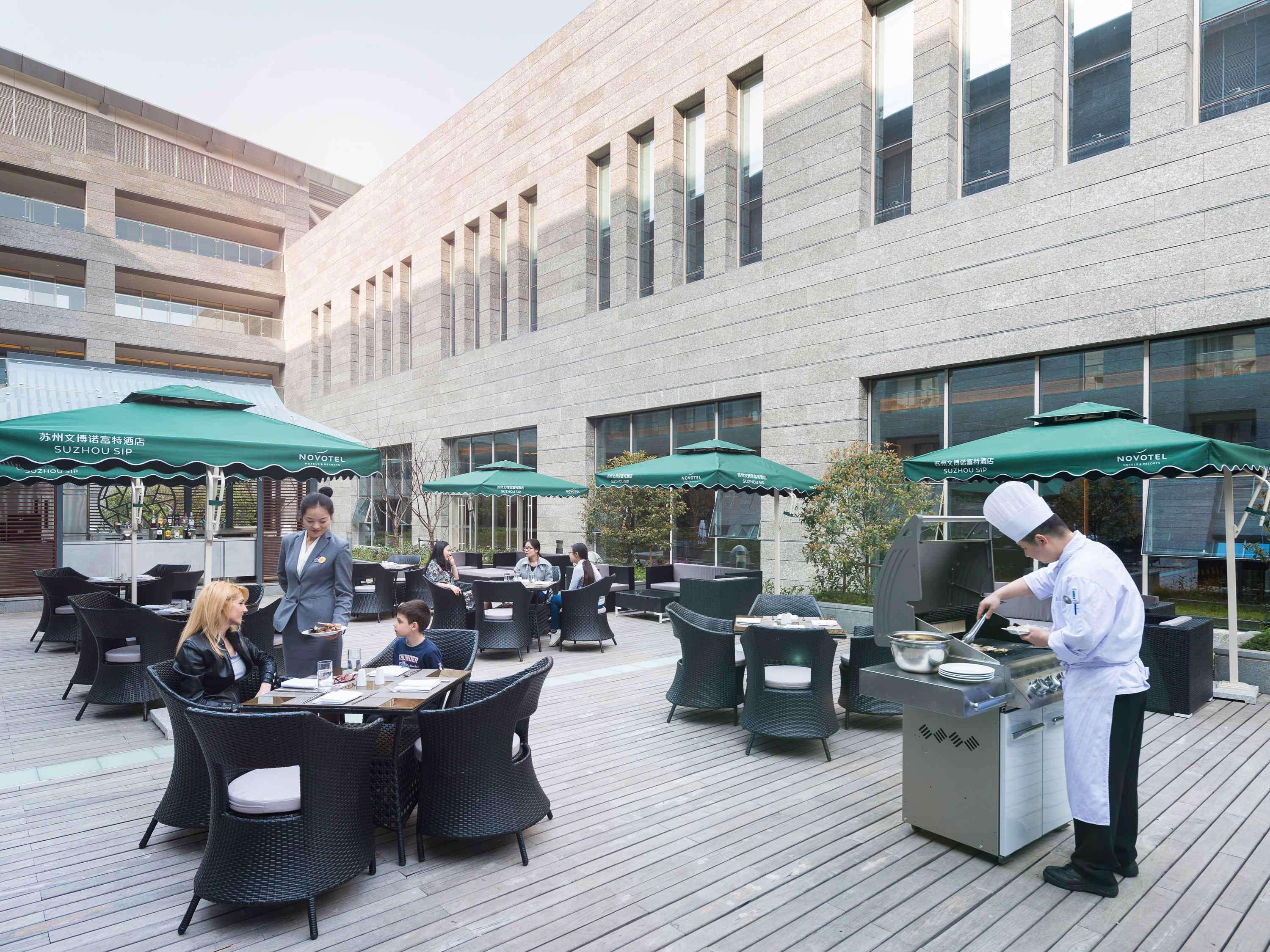 Novotel Jinji Lake Suzhou Sip Exterior photo